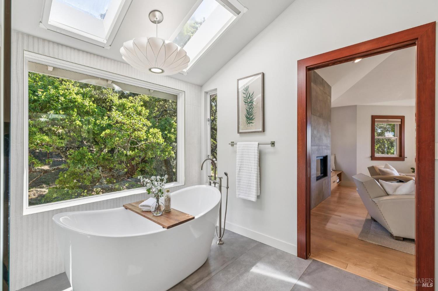 Detail Gallery Image 57 of 99 For 1884 Silverado Trl, Napa,  CA 94558 - 4 Beds | 3/1 Baths