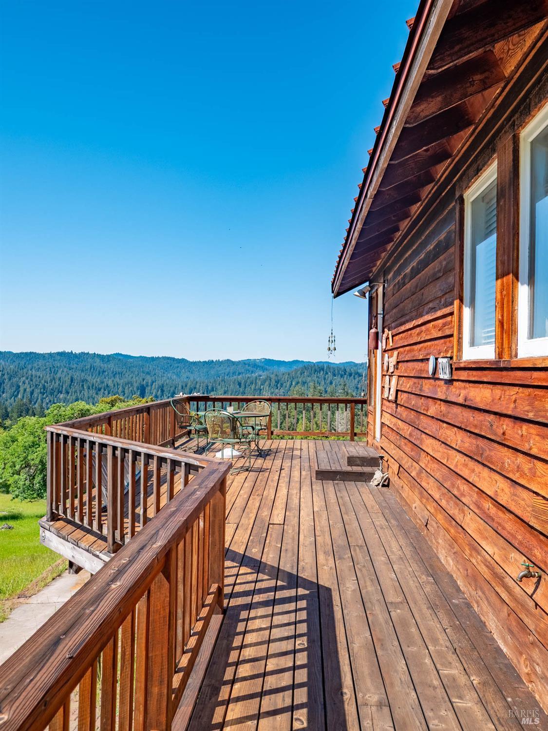 Detail Gallery Image 26 of 80 For 16101 Lost Creek Rd, Yorkville,  CA 95494 - 2 Beds | 2 Baths