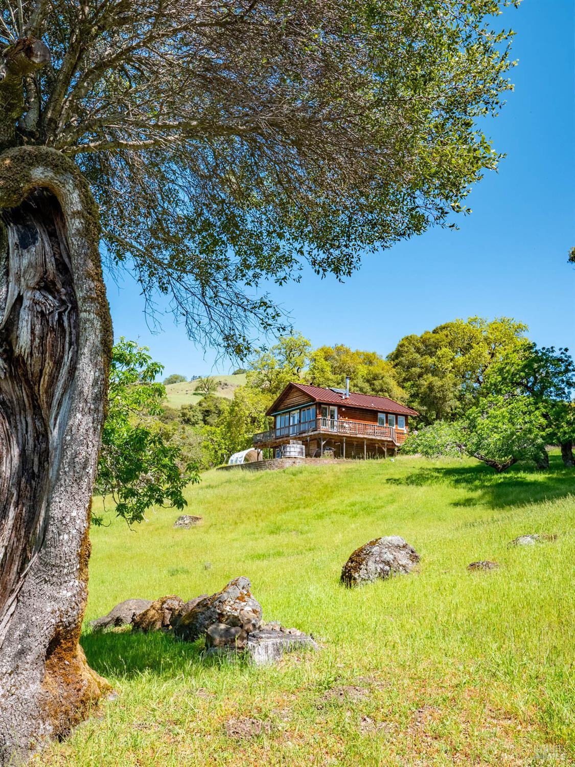 Detail Gallery Image 48 of 80 For 16101 Lost Creek Rd, Yorkville,  CA 95494 - 2 Beds | 2 Baths