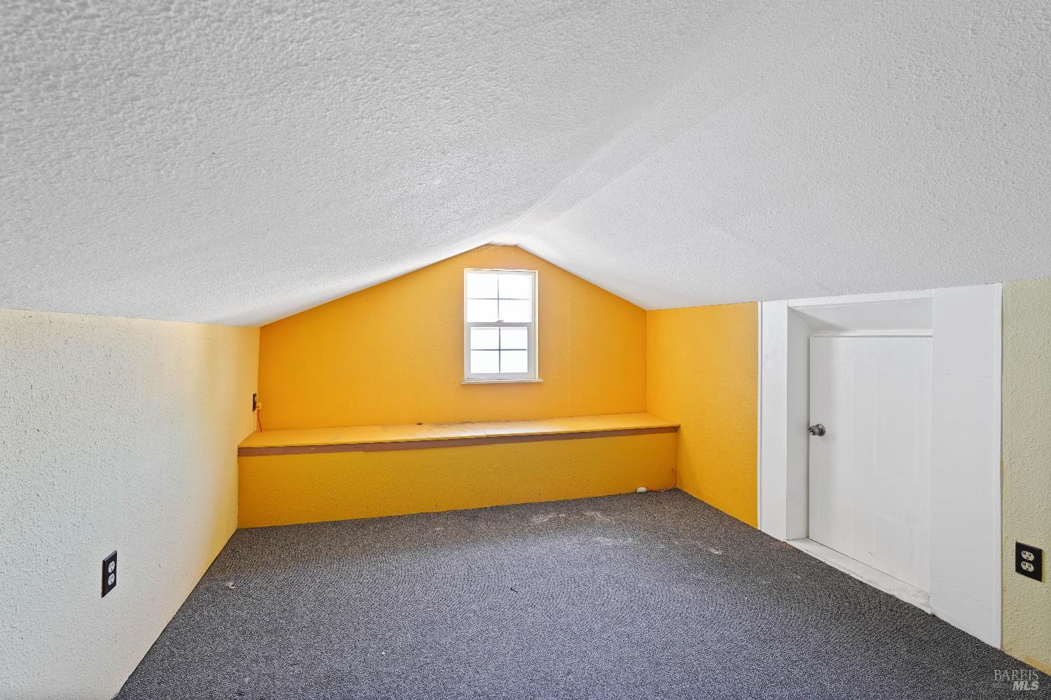 Detail Gallery Image 27 of 34 For 5001 Lakeview Cir, Fairfield,  CA 94534 - 3 Beds | 2 Baths