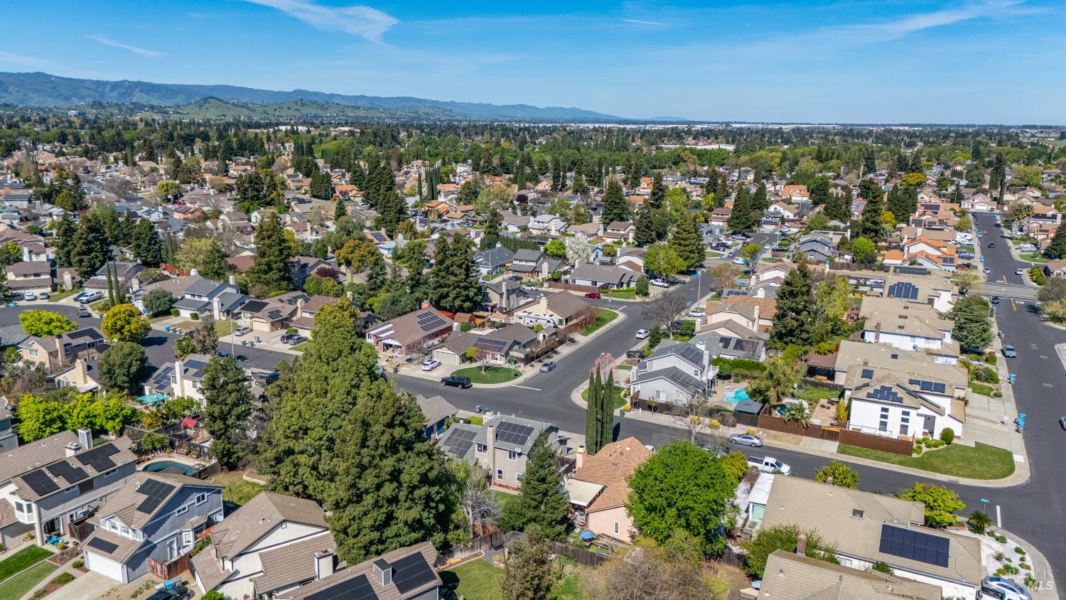 Detail Gallery Image 61 of 68 For 202 Songbird Ct, Vacaville,  CA 95687 - 4 Beds | 3 Baths