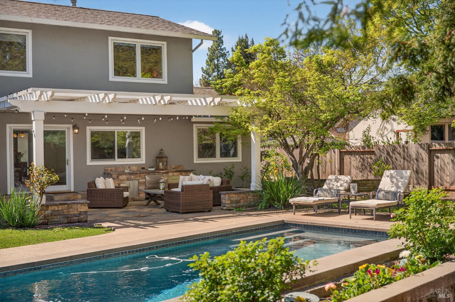 Detail Gallery Image 57 of 68 For 3932 Montrose St, Napa,  CA 94558 - 4 Beds | 2/1 Baths