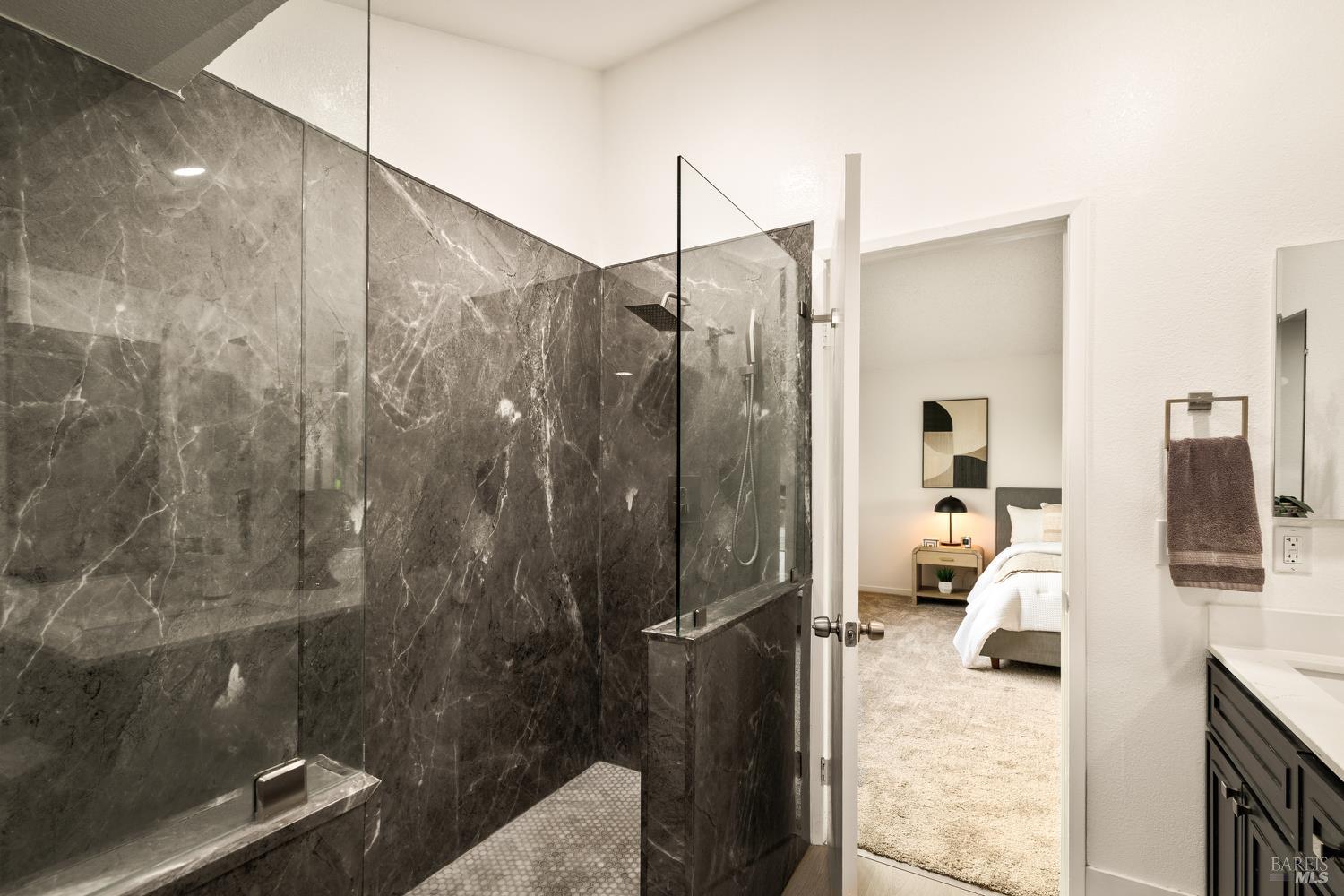 Detail Gallery Image 44 of 75 For 2545 Vista Grande Unkn, Fairfield,  CA 94534 - 3 Beds | 2/1 Baths