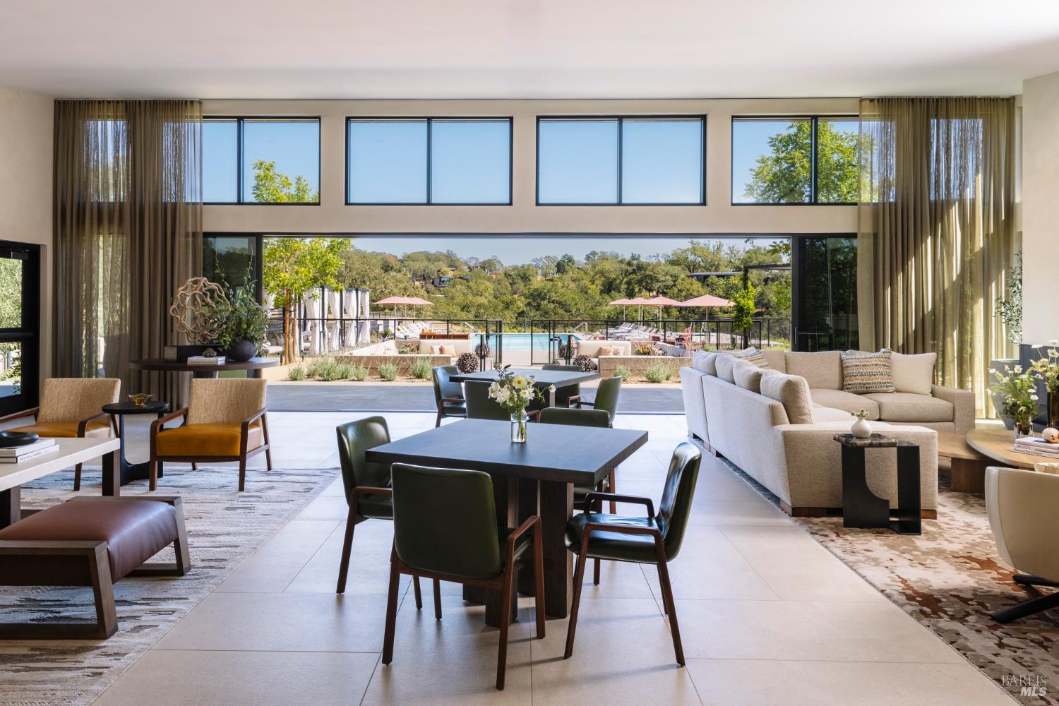 Detail Gallery Image 7 of 12 For 100 Valley Oak Cir, Healdsburg,  CA 95448 - – Beds | – Baths