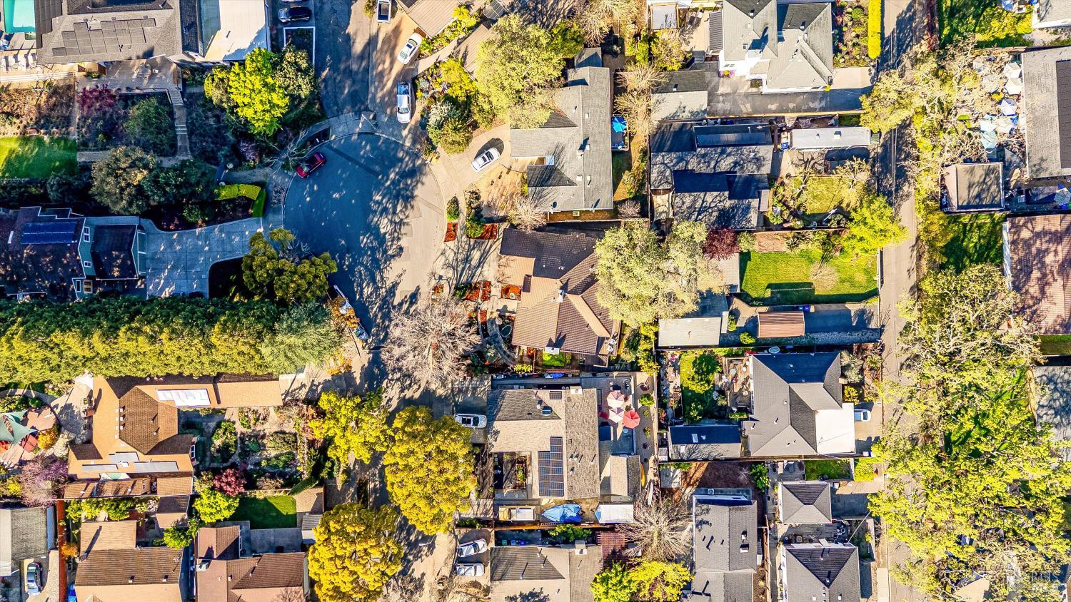Detail Gallery Image 35 of 37 For 2908 Victoria Ct, Napa,  CA 94558 - 3 Beds | 2 Baths