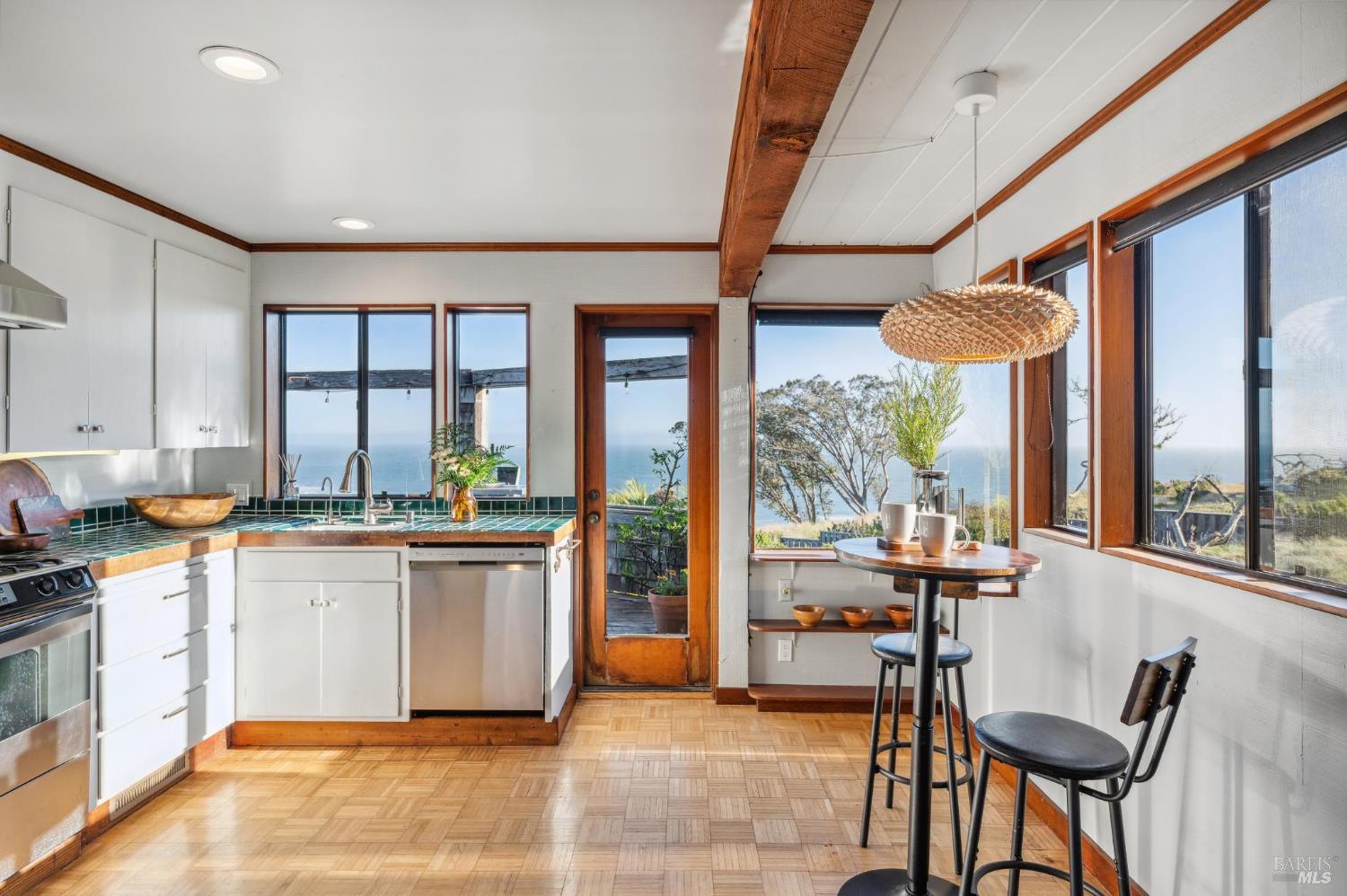 Detail Gallery Image 16 of 85 For 272 Ocean Pkwy, Bolinas,  CA 94924 - 3 Beds | 2 Baths