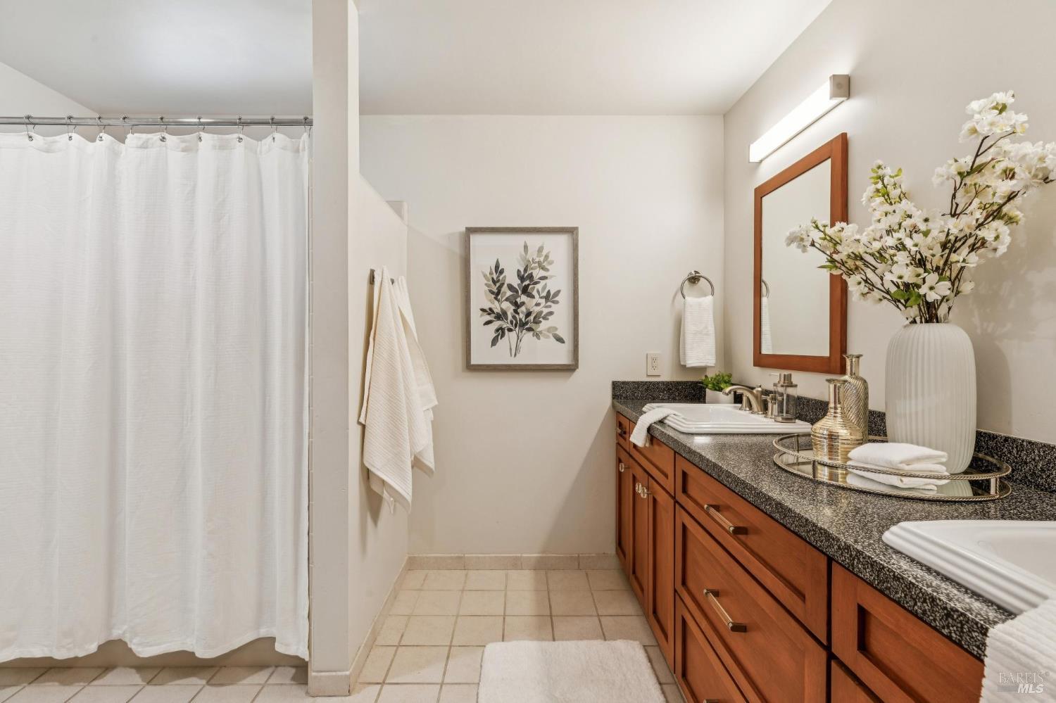 Detail Gallery Image 82 of 99 For 1884 Silverado Trl, Napa,  CA 94558 - 4 Beds | 3/1 Baths