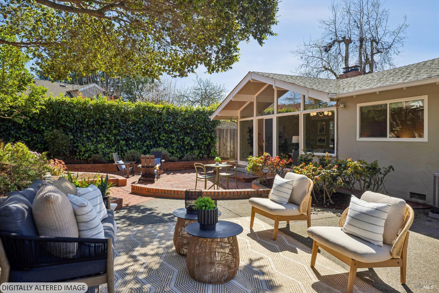 Detail Gallery Image 62 of 81 For 212 Blackstone Dr, San Rafael,  CA 94903 - 3 Beds | 2 Baths