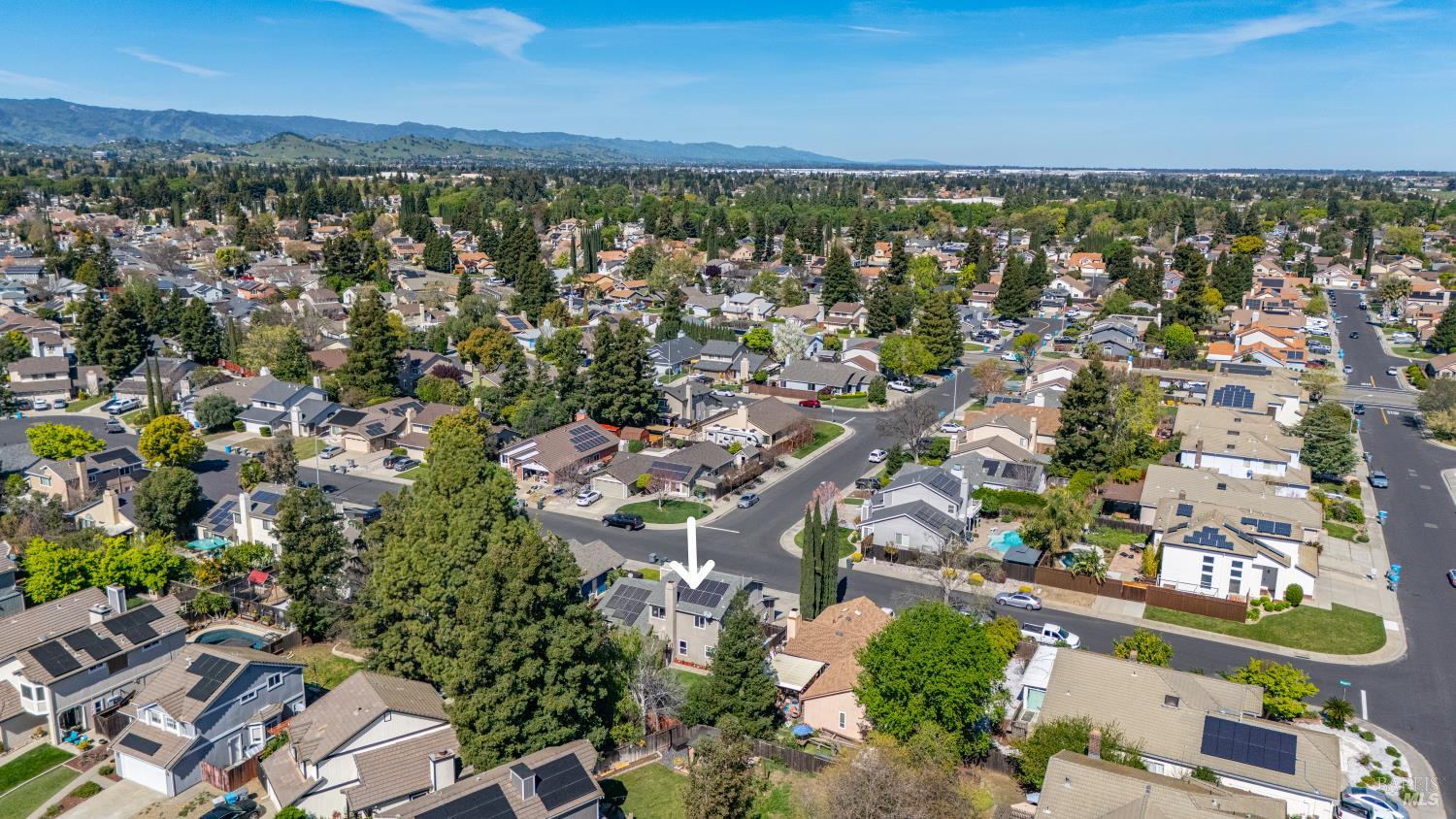 Detail Gallery Image 60 of 68 For 202 Songbird Ct, Vacaville,  CA 95687 - 4 Beds | 3 Baths