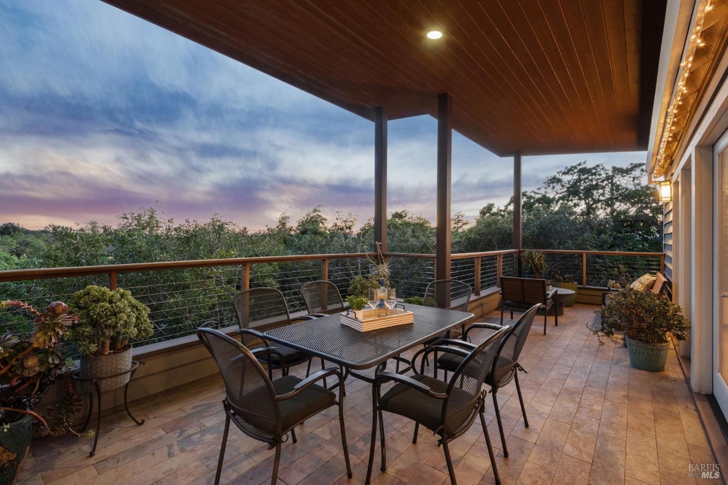 Detail Gallery Image 31 of 99 For 1884 Silverado Trl, Napa,  CA 94558 - 4 Beds | 3/1 Baths