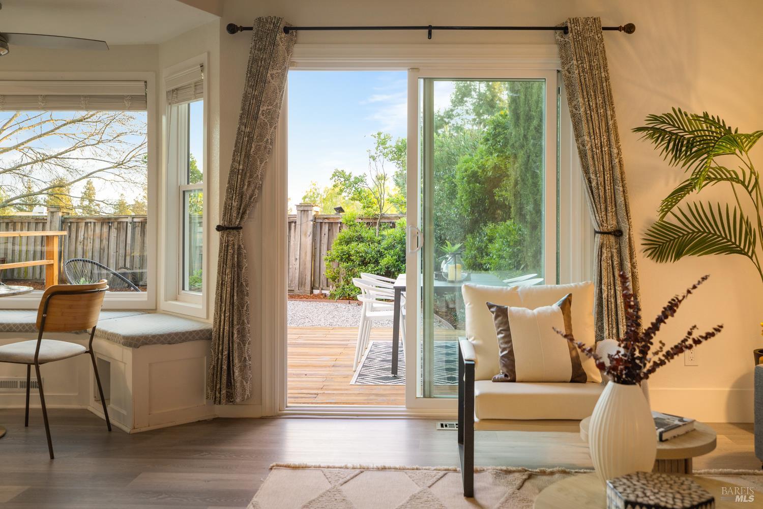 Detail Gallery Image 30 of 75 For 2545 Vista Grande Unkn, Fairfield,  CA 94534 - 3 Beds | 2/1 Baths