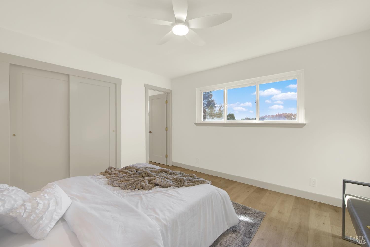 Detail Gallery Image 31 of 44 For 241 Blue Ridge Dr, Martinez,  CA 94553 - 4 Beds | 2/1 Baths