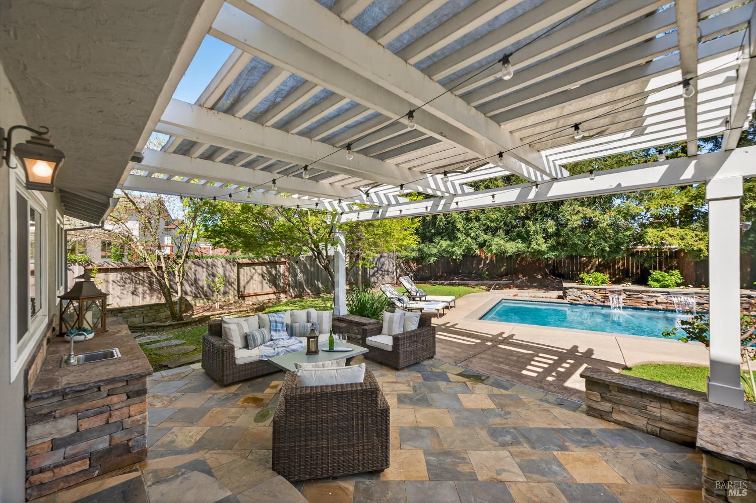 Detail Gallery Image 49 of 68 For 3932 Montrose St, Napa,  CA 94558 - 4 Beds | 2/1 Baths