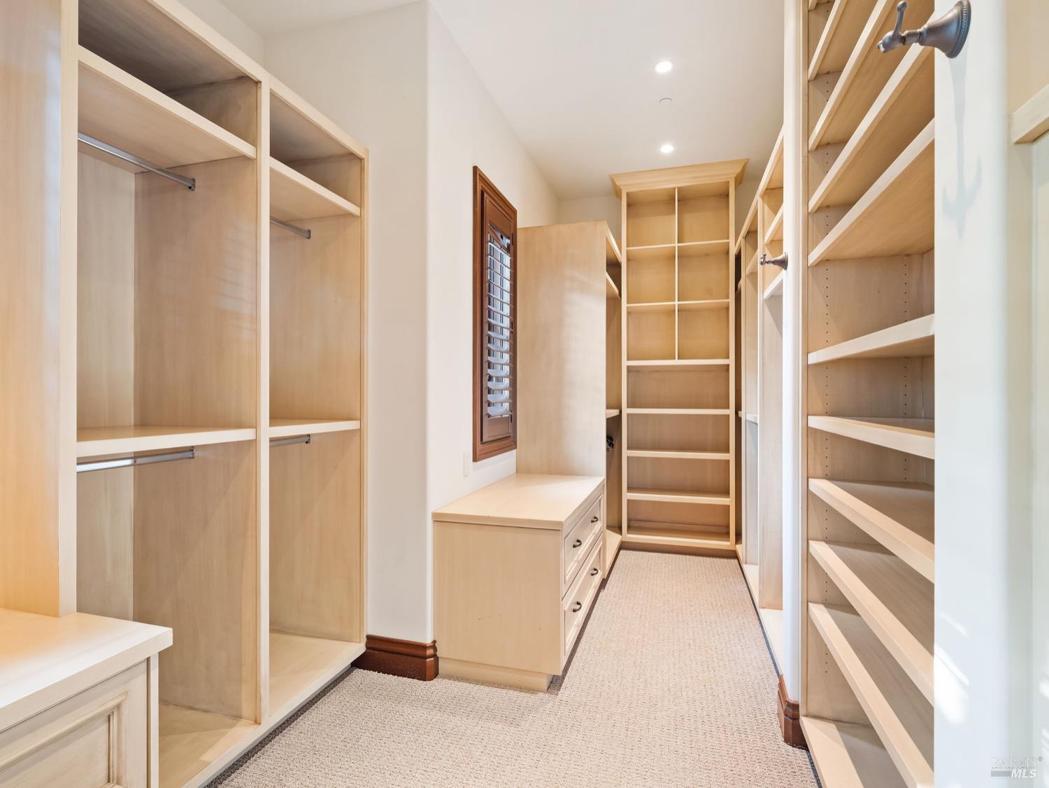 Detail Gallery Image 29 of 95 For 6444 Cottage Ridge Rd, Santa Rosa,  CA 95403 - 4 Beds | 4/2 Baths