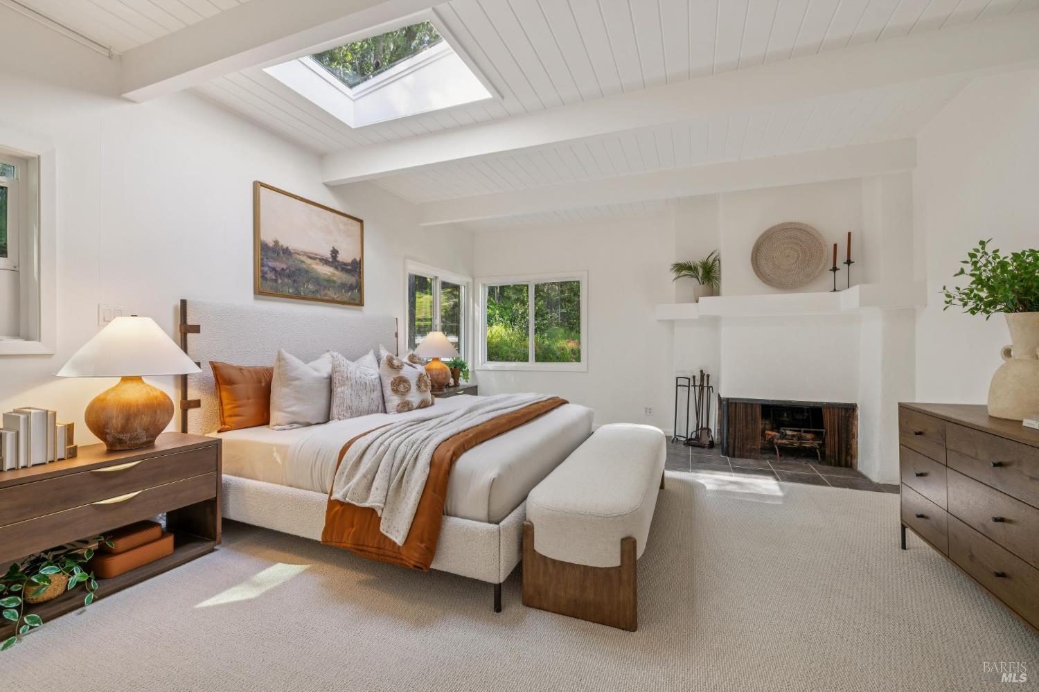 Detail Gallery Image 30 of 70 For 67 Oak Springs Dr, San Anselmo,  CA 94960 - 5 Beds | 4/1 Baths