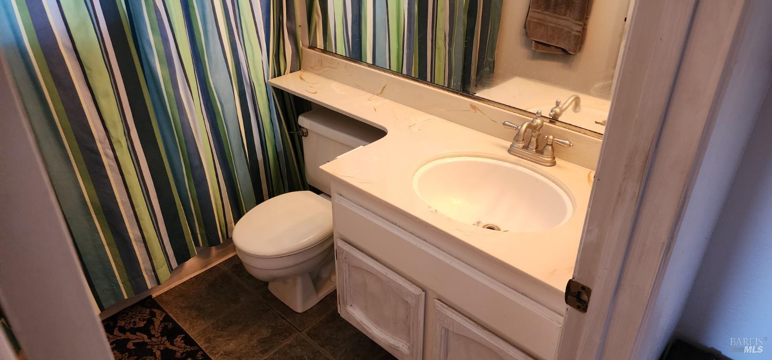 Detail Gallery Image 27 of 44 For 2350 Elliott Dr, American Canyon,  CA 94503 - 4 Beds | 3 Baths