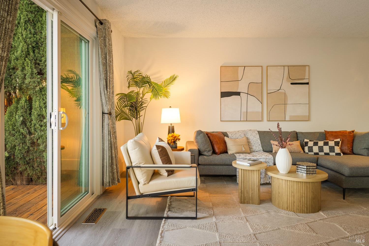 Detail Gallery Image 27 of 75 For 2545 Vista Grande Unkn, Fairfield,  CA 94534 - 3 Beds | 2/1 Baths