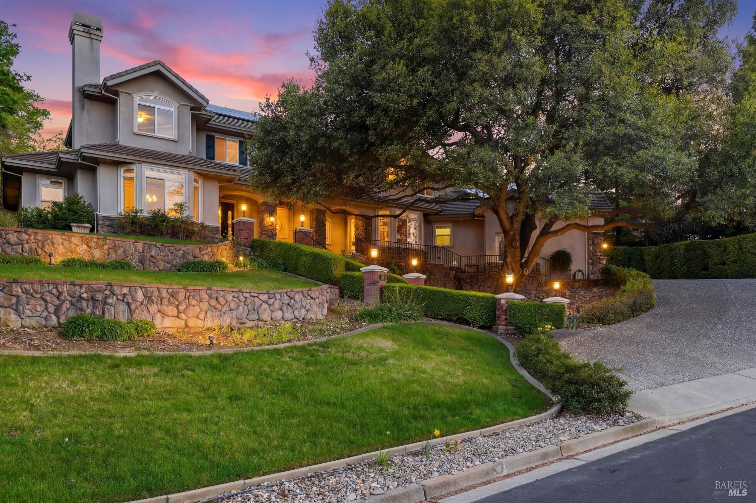 Detail Gallery Image 65 of 89 For 2054 Pinecrest Ct, Vacaville,  CA 95688 - 4 Beds | 4/1 Baths