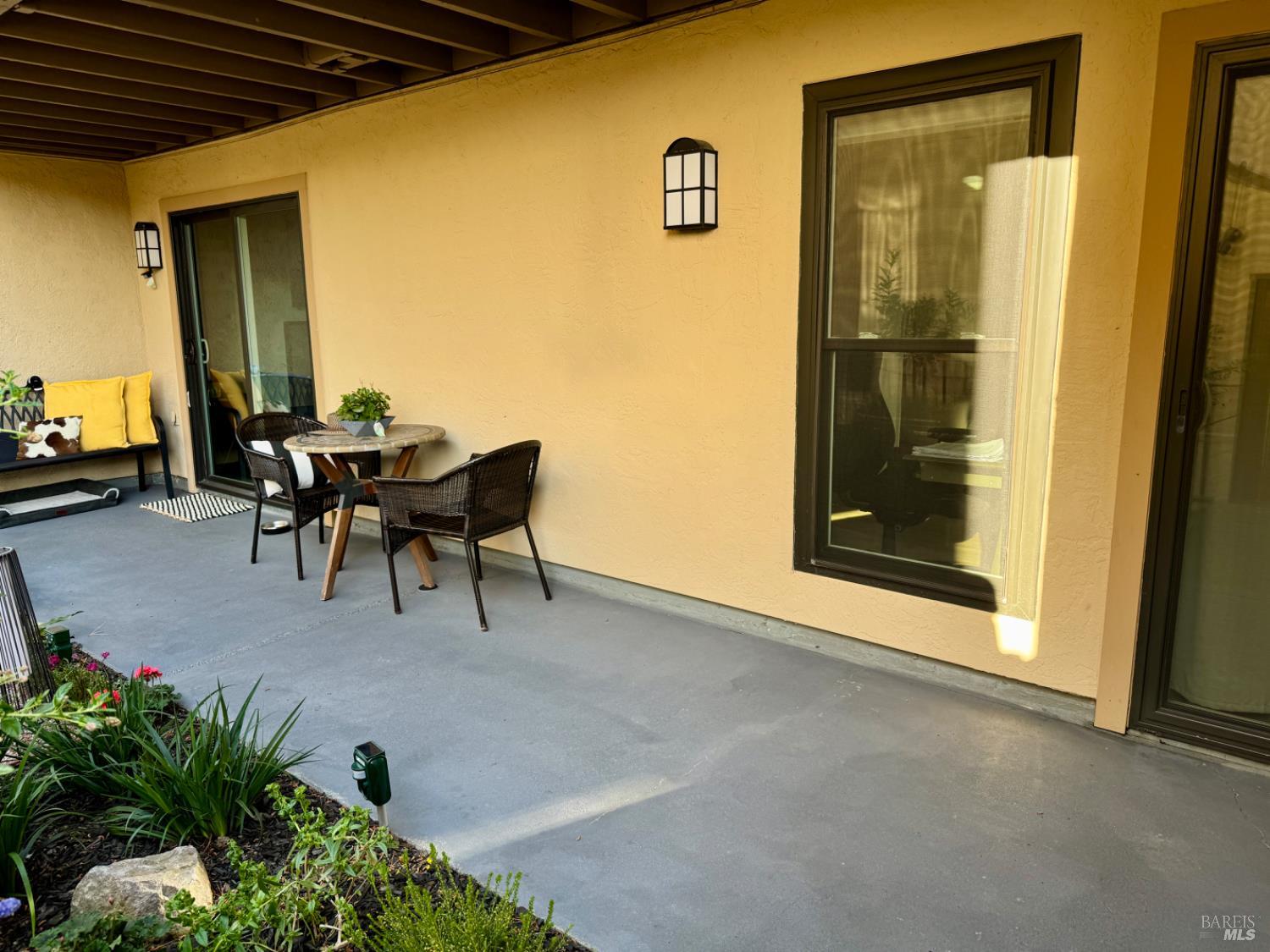 Detail Gallery Image 29 of 33 For 100 Marin Center Dr #31,  San Rafael,  CA 94903 - 2 Beds | 2 Baths