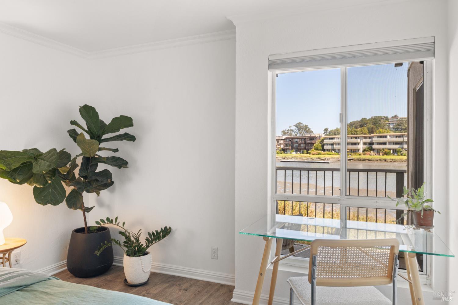 Detail Gallery Image 22 of 48 For 621 Larkspur Plaza Dr, Larkspur,  CA 94939 - 1 Beds | 1 Baths