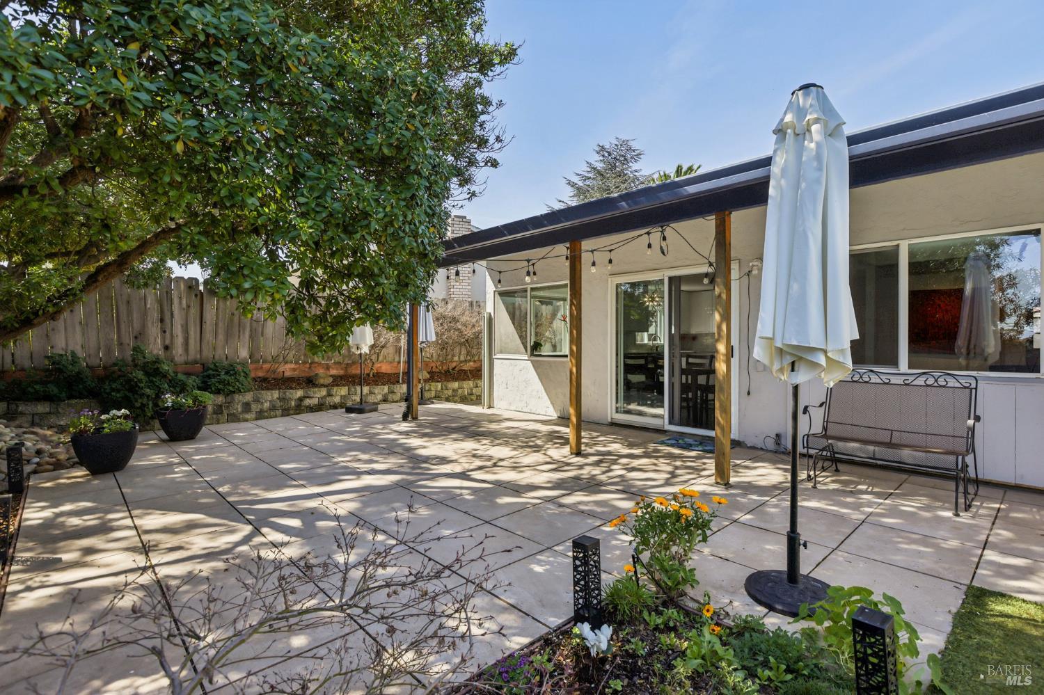 Detail Gallery Image 42 of 66 For 212 Eaton Ct, Benicia,  CA 94510 - 3 Beds | 2 Baths