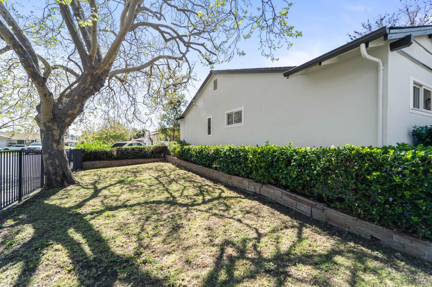 Detail Gallery Image 46 of 48 For 3011 Tennessee St, Vallejo,  CA 94591 - 3 Beds | 2 Baths