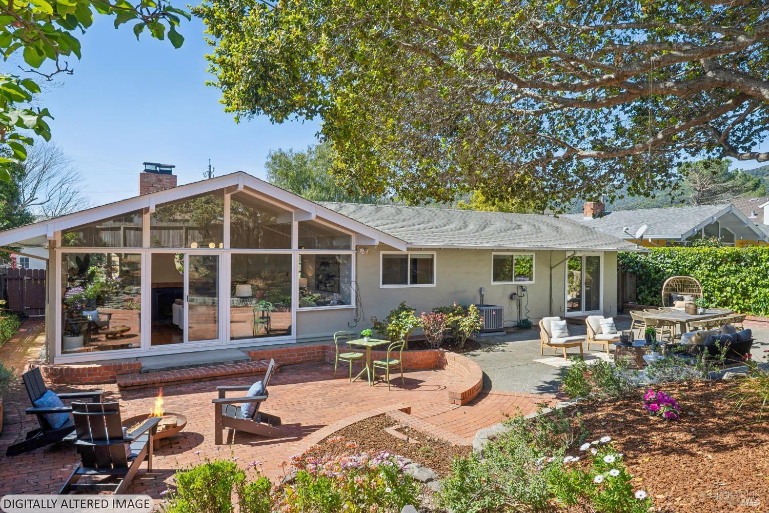 Detail Gallery Image 64 of 81 For 212 Blackstone Dr, San Rafael,  CA 94903 - 3 Beds | 2 Baths