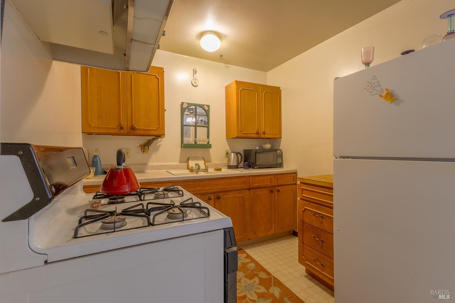 Detail Gallery Image 36 of 43 For 2241 Marsh Rd, Santa Rosa,  CA 95403 - 3 Beds | 1/1 Baths