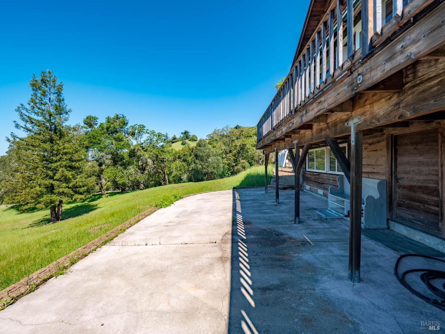 Detail Gallery Image 29 of 80 For 16101 Lost Creek Rd, Yorkville,  CA 95494 - 2 Beds | 2 Baths