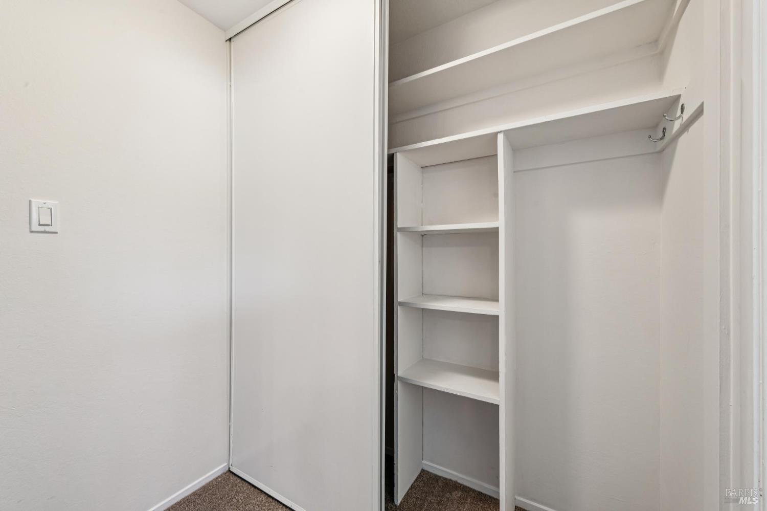 Detail Gallery Image 13 of 19 For 83 Pixley Ave #6,  Corte Madera,  CA 94925 - 1 Beds | 1 Baths