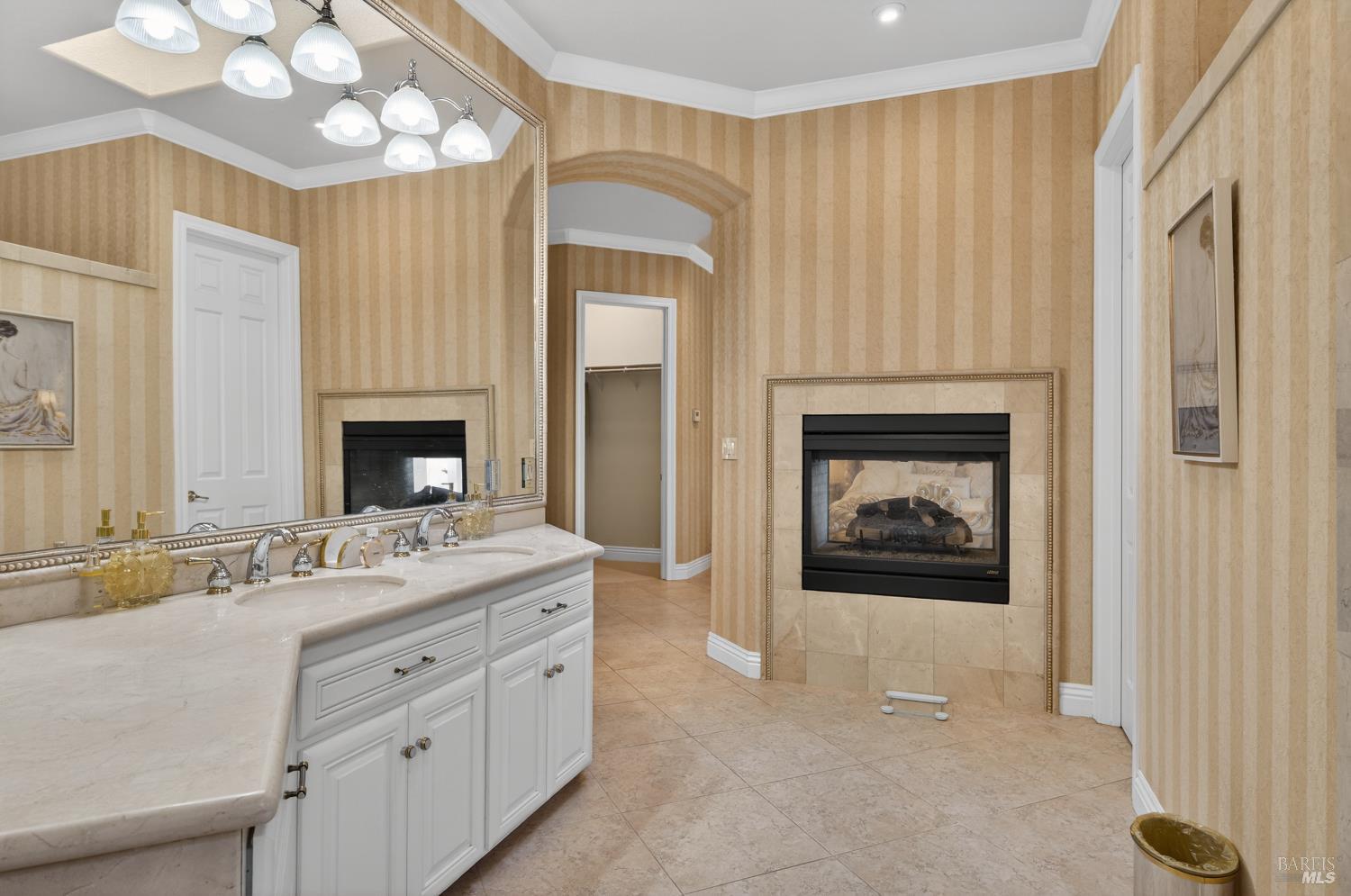 Detail Gallery Image 27 of 89 For 2054 Pinecrest Ct, Vacaville,  CA 95688 - 4 Beds | 4/1 Baths
