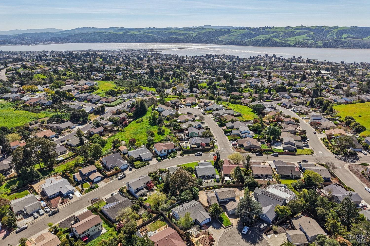 Detail Gallery Image 65 of 66 For 212 Eaton Ct, Benicia,  CA 94510 - 3 Beds | 2 Baths