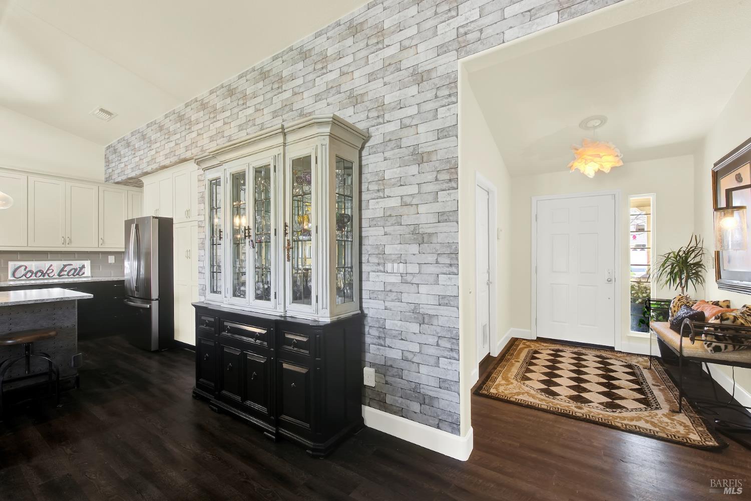 Detail Gallery Image 25 of 77 For 360 Grand Canyon Dr, Vacaville,  CA 95687 - 2 Beds | 2 Baths