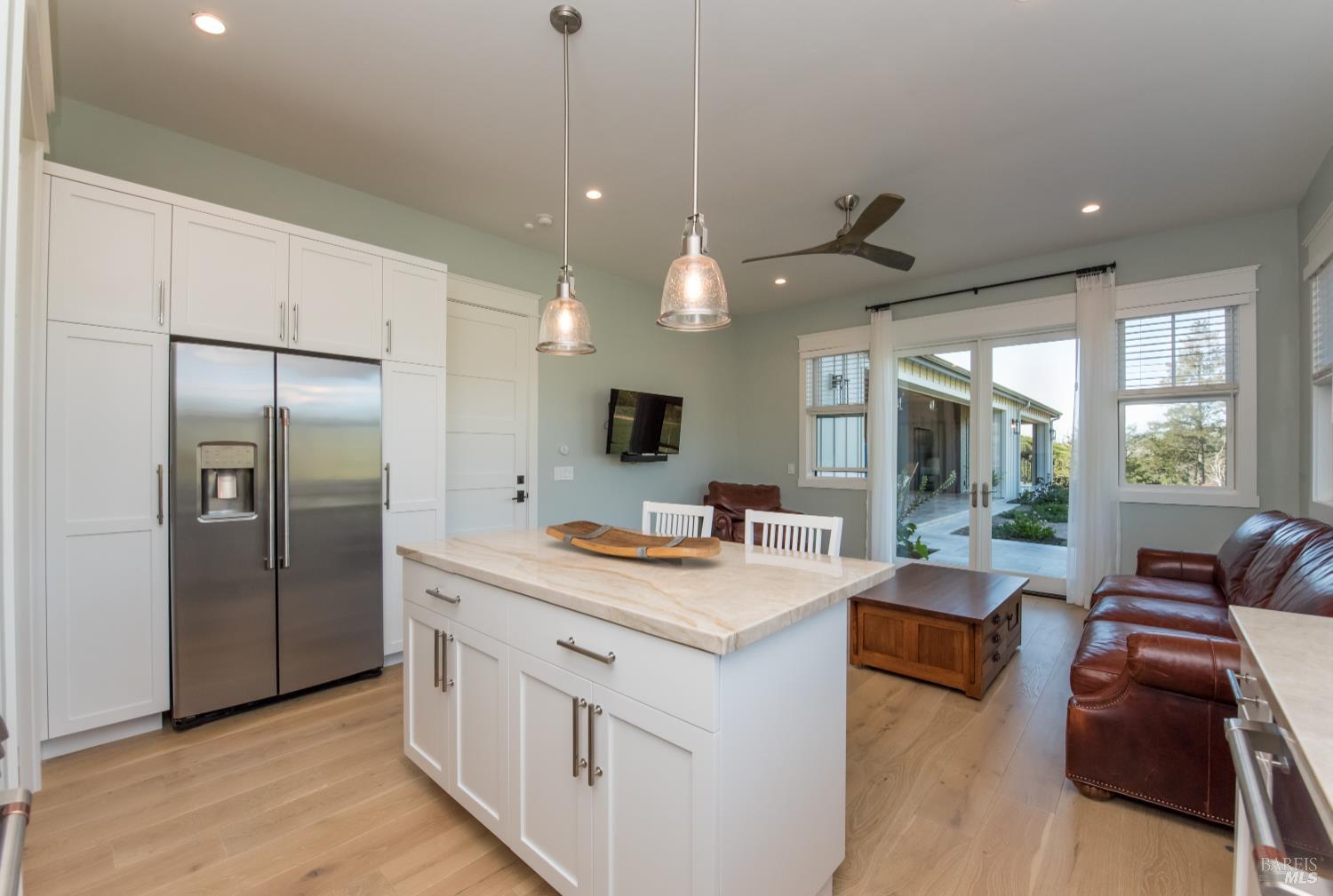 Detail Gallery Image 75 of 93 For 3932 Silver Fox Ct, Santa Rosa,  CA 95403 - 4 Beds | 4/1 Baths