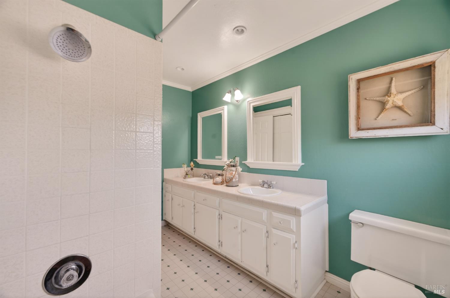 Detail Gallery Image 45 of 68 For 3932 Montrose St, Napa,  CA 94558 - 4 Beds | 2/1 Baths