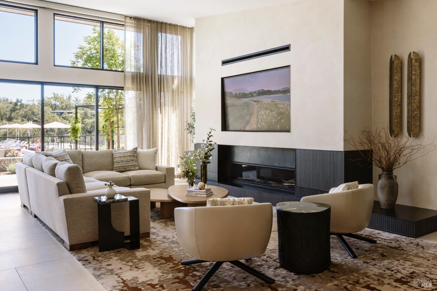 Detail Gallery Image 11 of 14 For 135 Hawthorn Ct, Healdsburg,  CA 95448 - – Beds | – Baths