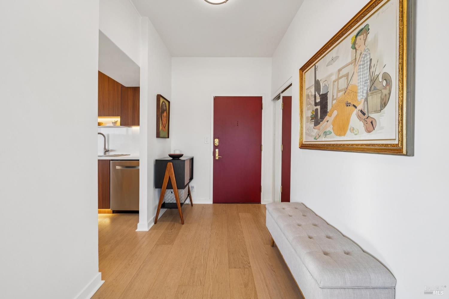 Detail Gallery Image 2 of 38 For 6363 Christie Ave #2627,  Emeryville,  CA 94608 - 2 Beds | 2 Baths