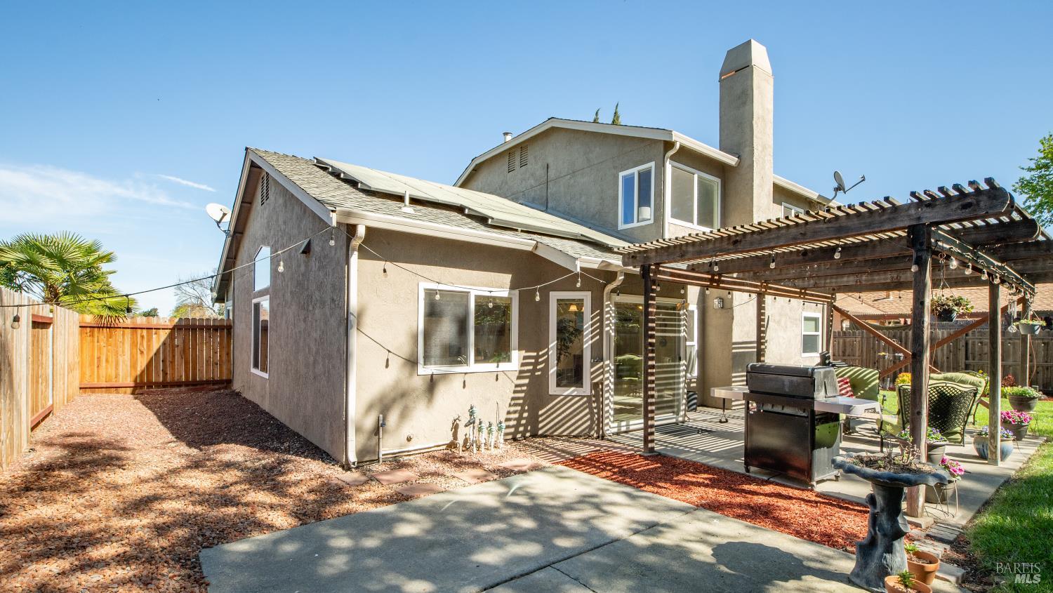 Detail Gallery Image 41 of 68 For 202 Songbird Ct, Vacaville,  CA 95687 - 4 Beds | 3 Baths