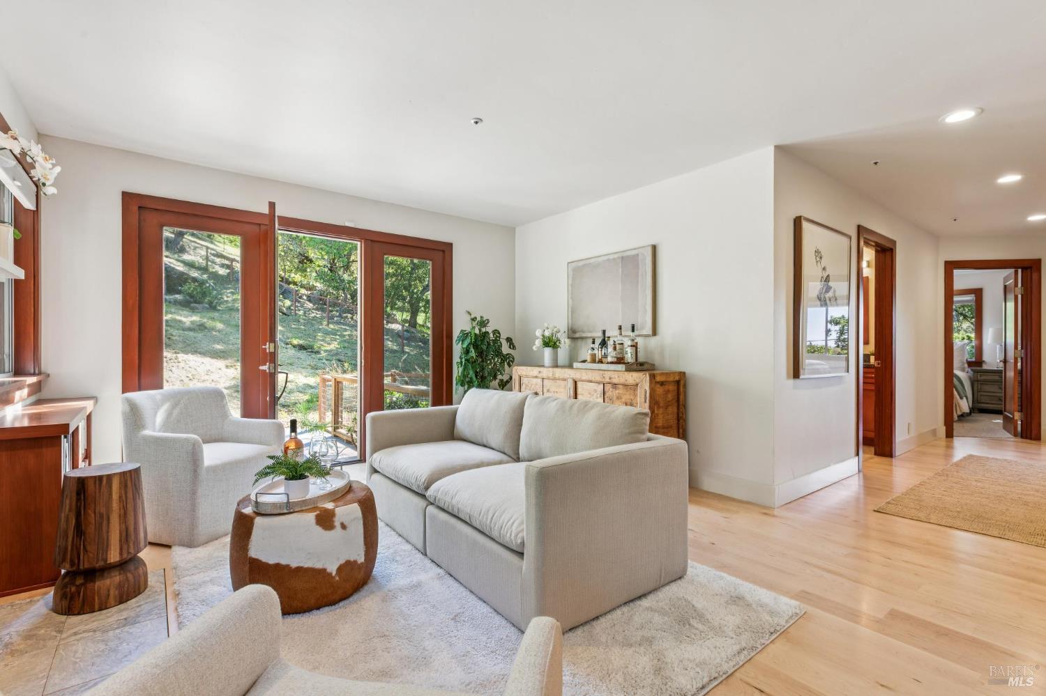 Detail Gallery Image 72 of 99 For 1884 Silverado Trl, Napa,  CA 94558 - 4 Beds | 3/1 Baths