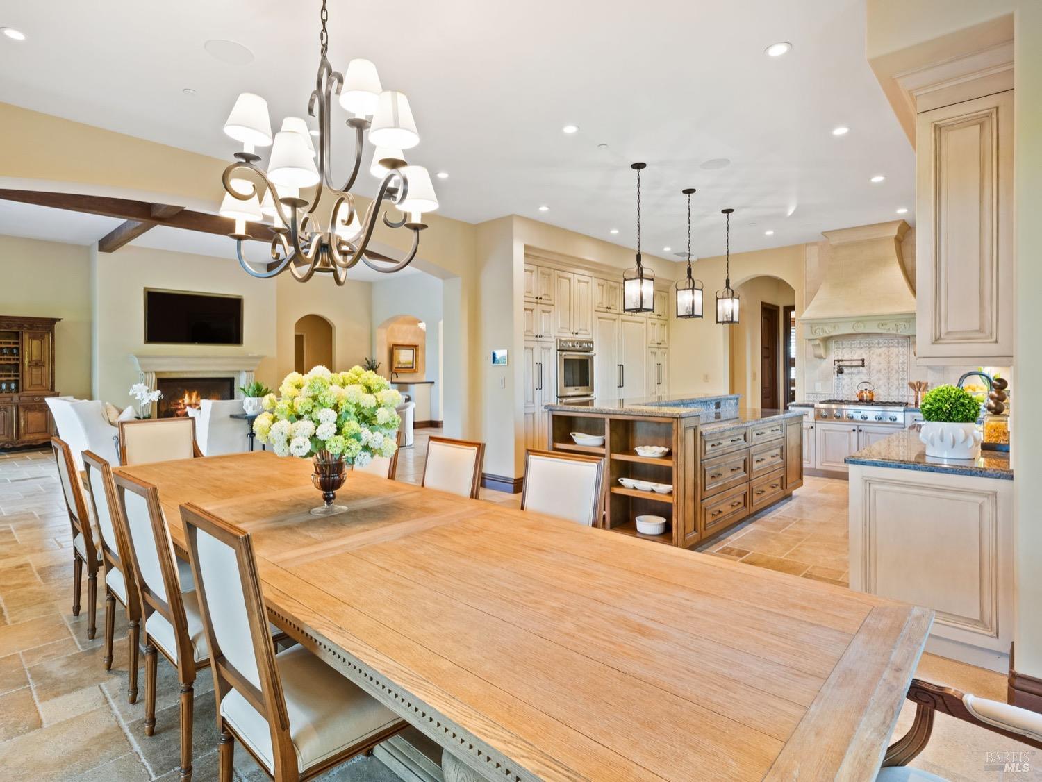 Detail Gallery Image 11 of 95 For 6444 Cottage Ridge Rd, Santa Rosa,  CA 95403 - 4 Beds | 4/2 Baths