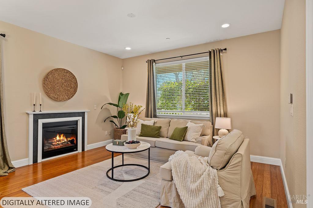 Detail Gallery Image 6 of 45 For 125 Anish Way, Windsor,  CA 95492 - 4 Beds | 3/1 Baths