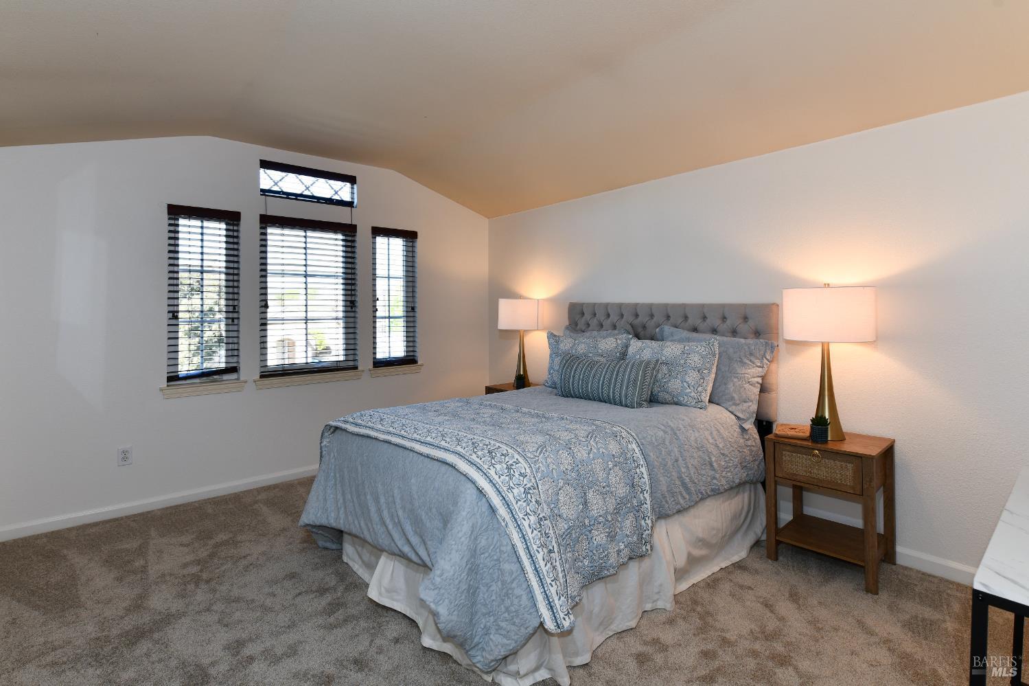 Detail Gallery Image 34 of 50 For 5015 Staghorn Dr, Vallejo,  CA 94591 - 3 Beds | 3 Baths