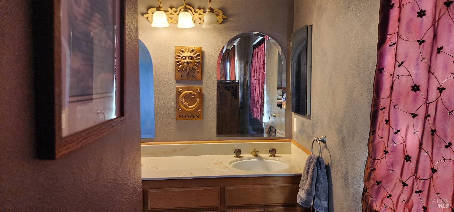 Detail Gallery Image 33 of 44 For 2350 Elliott Dr, American Canyon,  CA 94503 - 4 Beds | 3 Baths