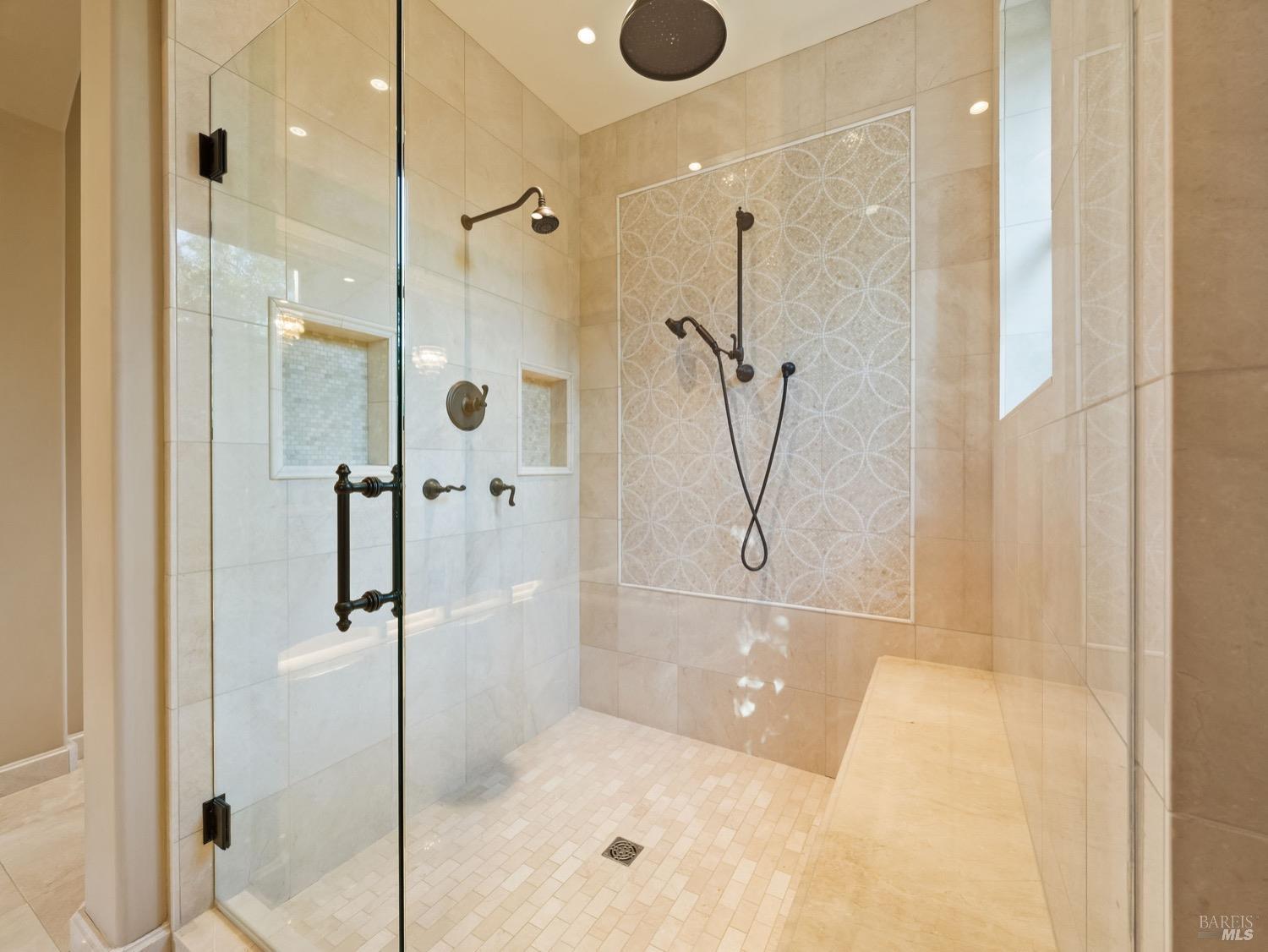 Detail Gallery Image 28 of 95 For 6444 Cottage Ridge Rd, Santa Rosa,  CA 95403 - 4 Beds | 4/2 Baths