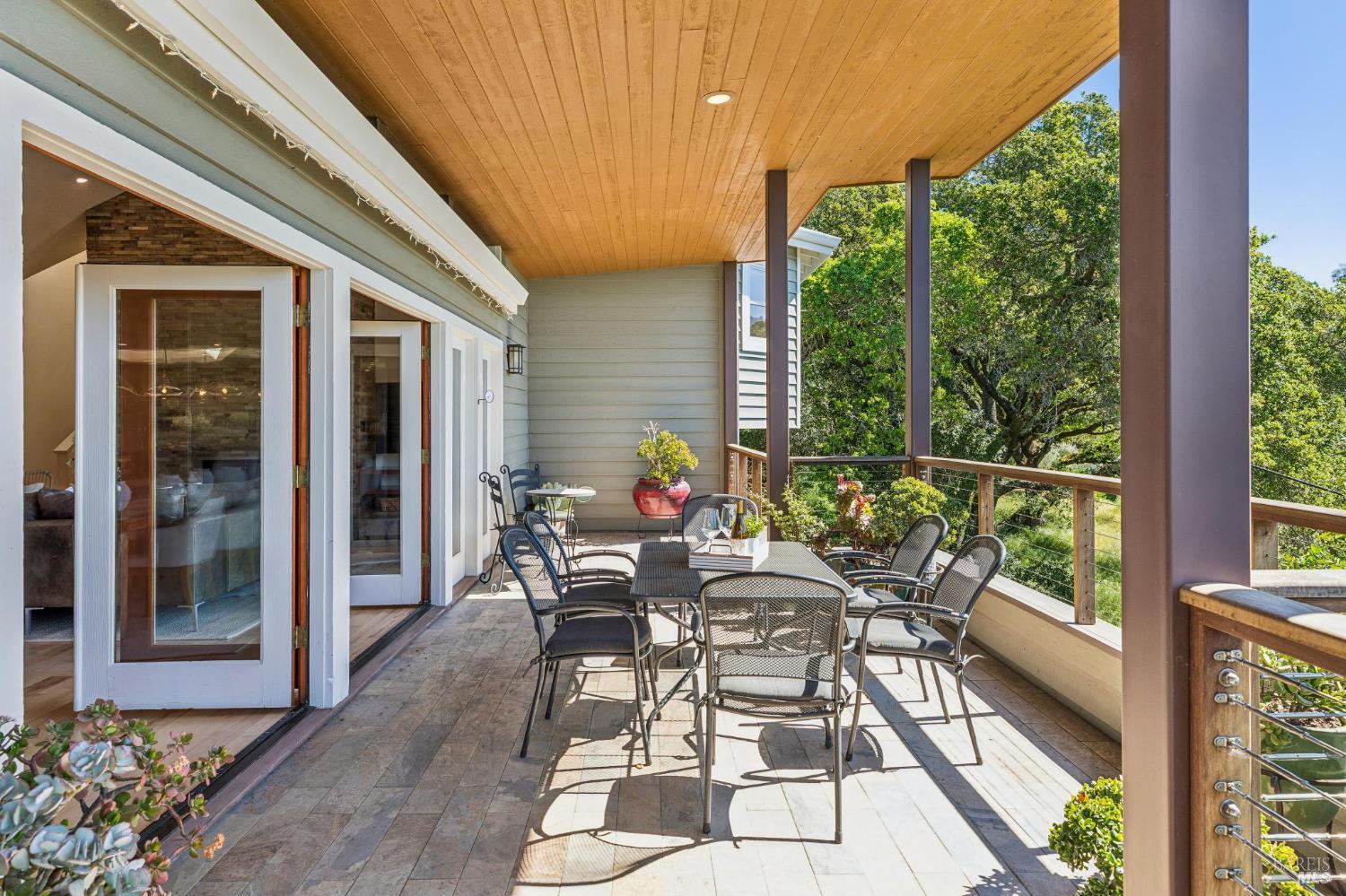 Detail Gallery Image 34 of 99 For 1884 Silverado Trl, Napa,  CA 94558 - 4 Beds | 3/1 Baths