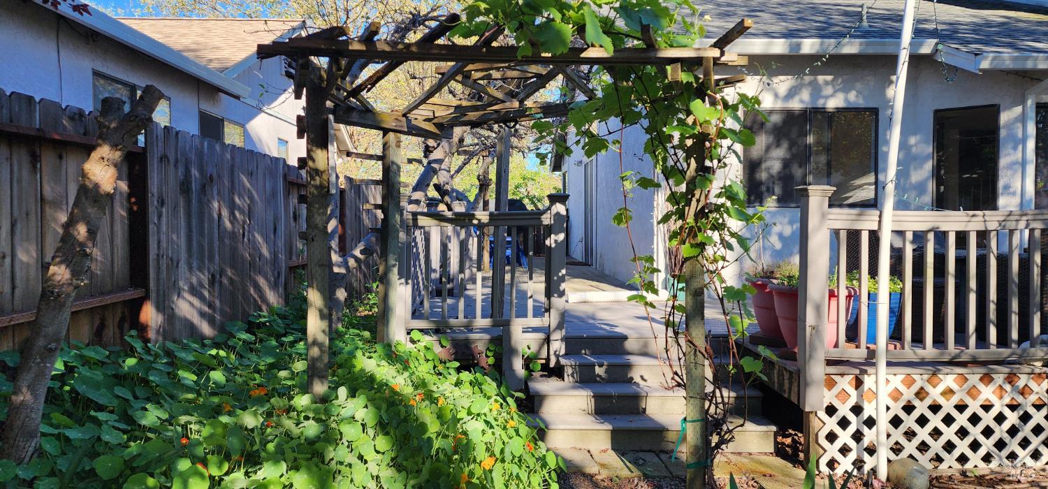 Detail Gallery Image 39 of 44 For 2350 Elliott Dr, American Canyon,  CA 94503 - 4 Beds | 3 Baths