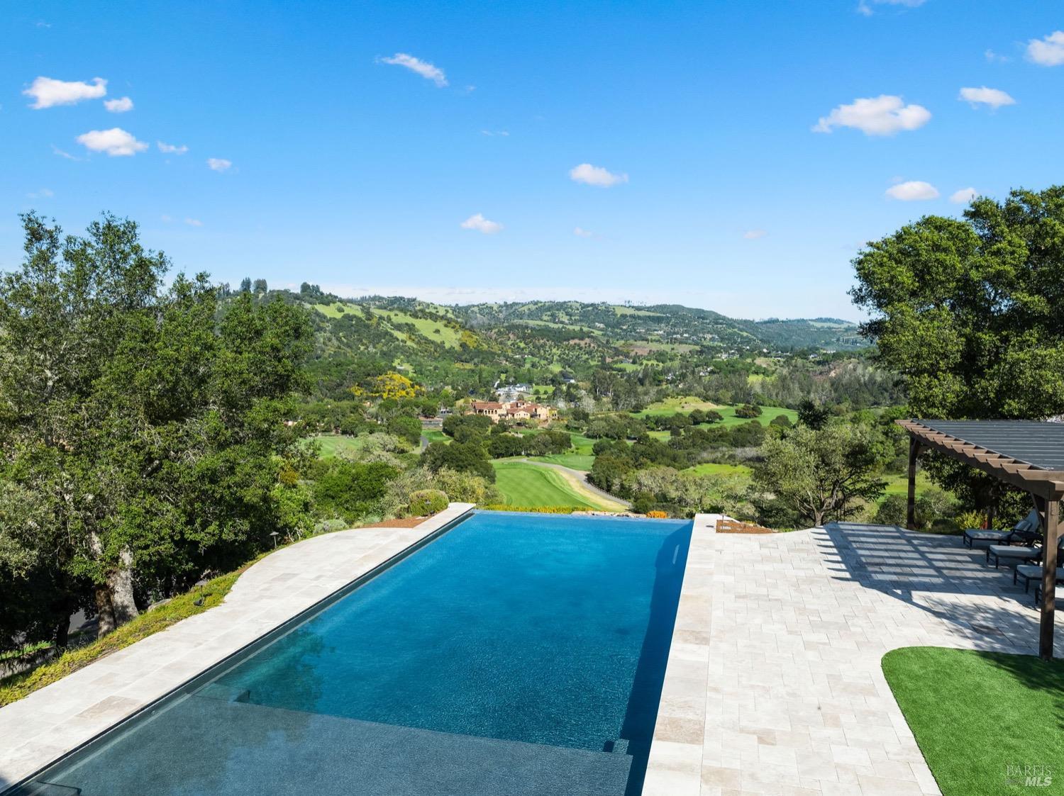 Detail Gallery Image 76 of 95 For 6444 Cottage Ridge Rd, Santa Rosa,  CA 95403 - 4 Beds | 4/2 Baths