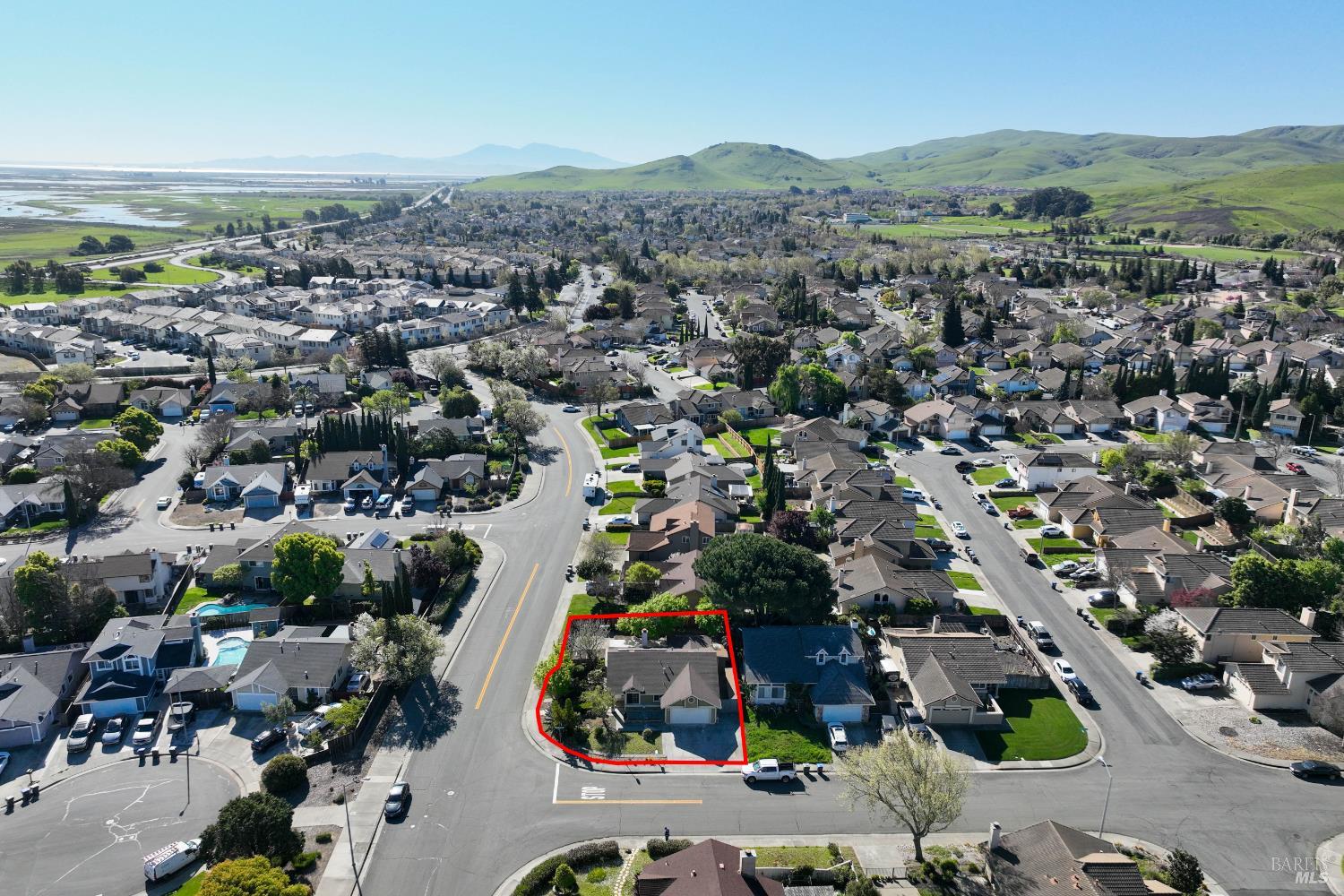 Detail Gallery Image 33 of 34 For 5001 Lakeview Cir, Fairfield,  CA 94534 - 3 Beds | 2 Baths