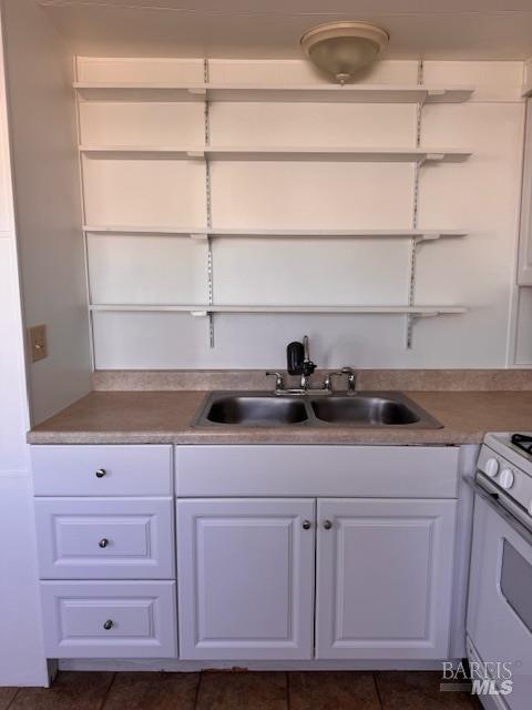 Detail Gallery Image 6 of 23 For 117 Oakwood Ln, Santa Rosa,  CA 95409 - 2 Beds | 1 Baths