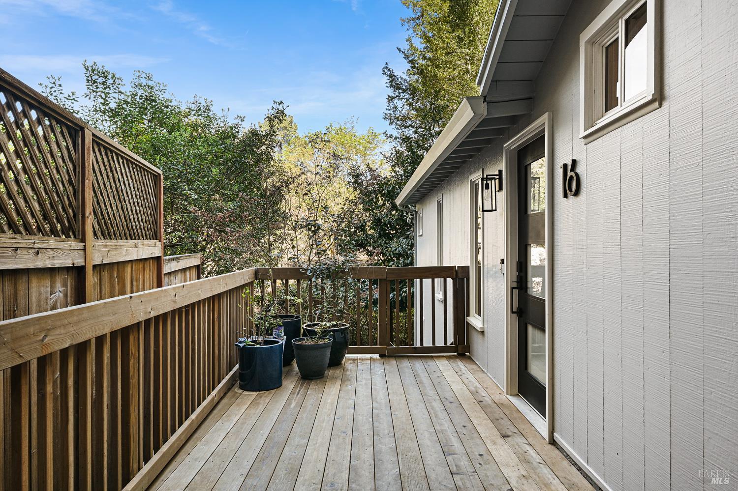 Detail Gallery Image 3 of 59 For 16 Iron Springs Rd, Fairfax,  CA 94930 - 4 Beds | 2 Baths